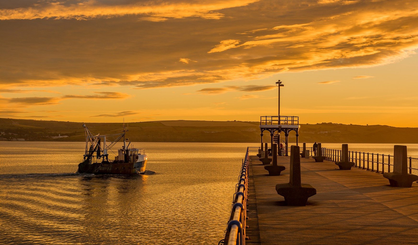 pier in weymouth dorset