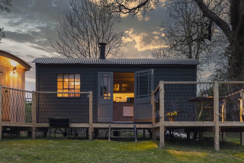 La Cabine Francaise Shepherds Hut Glamping Dorset